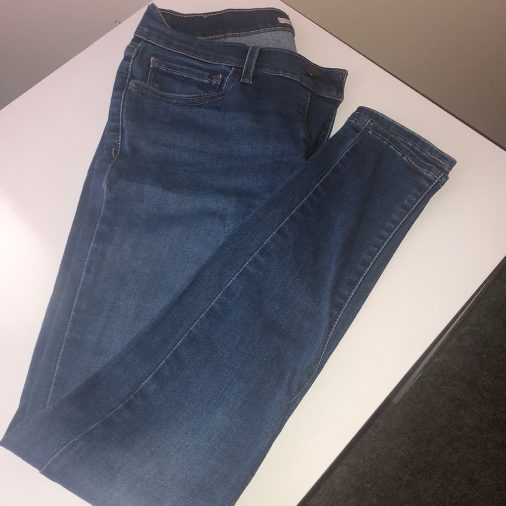 Skinny jeans